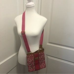 Tommy Hilfiger ladies crossbody purse bag